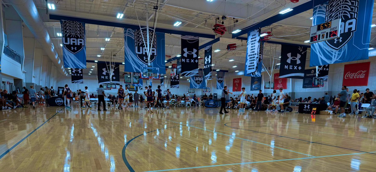 MaxFeldman6's tweet image. Sat. UAA Notables
2026
Colin Rice
Fred Smith Jr
Ryan Moesch
Eric Fiedler
2027
KD Ragland
Chase Branham
Cole Blackburn
Miguel Orbe
Archie Weatherspoon V
Darrell Davis
Anthony Pannell
Romejo Waits
2028
Isaiah Eniojukan
Kenyon St. Louis
Abraham Taiwo
Mazari Browne
Joseph Taylor