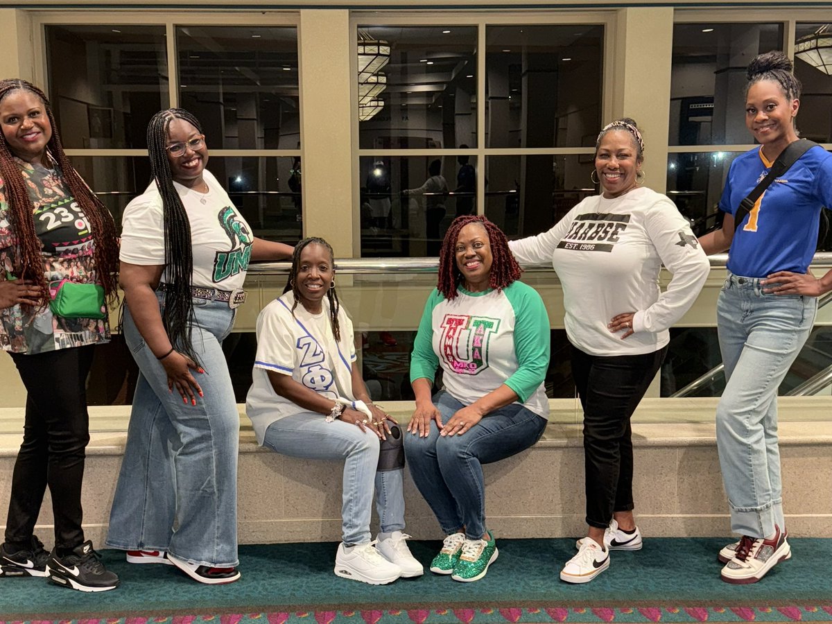 Fast Forward Edu (@fastforward_edu) on Twitter photo Feeling incredibly blessed to be part of the TARC Committee. The sisterhood we’ve built exemplifies connection, purpose, and support. Grateful to grow, serve, and lead alongside such women 💕<a href="/HAABSE3/">HAABSE</a> <a href="/DrAliciaMartin/">Alicia Martin</a> <a href="/CorneliaGreer9/">Cornelia Greer</a> <a href="/theLITsensei/">Aisha Christa Atkinson, M.S. (she/her)</a> <a href="/SarahSpencer08/">Sarah Spencer</a> <a href="/KarenGrant1908/">Grant_1997</a> Feeling incredibly blessed to be part of the TARC Committee. The sisterhood we’ve built exemplifies connection, purpose, and support. Grateful to grow, serve, and lead alongside such women 💕<a href="/HAABSE3/">HAABSE</a> <a href="/DrAliciaMartin/">Alicia Martin</a> <a href="/CorneliaGreer9/">Cornelia Greer</a> <a href="/theLITsensei/">Aisha Christa Atkinson, M.S. (she/her)</a> <a href="/SarahSpencer08/">Sarah Spencer</a> <a href="/KarenGrant1908/">Grant_1997</a>
