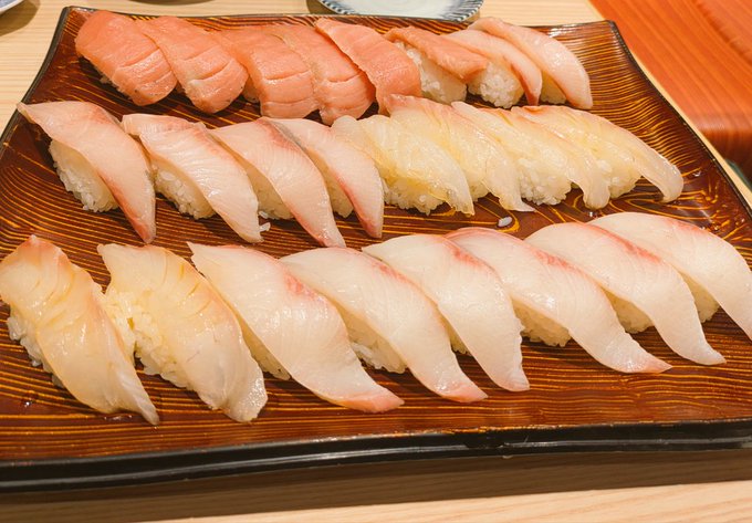 数カ月ぶりの宴じゃあ
ヒラマサとかいうの美味い 