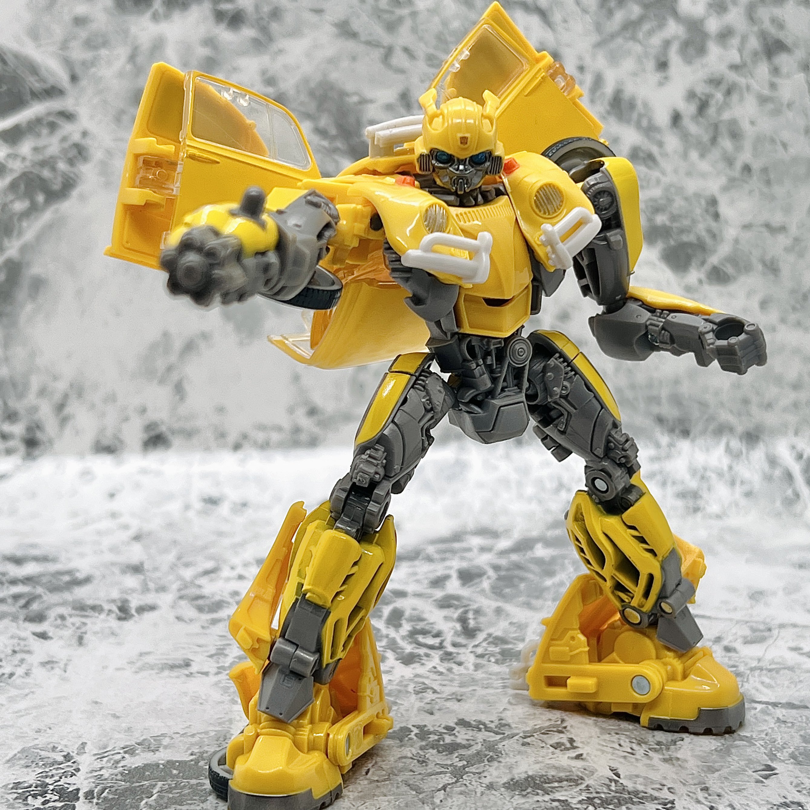 バンブルビー transfor44.jpg