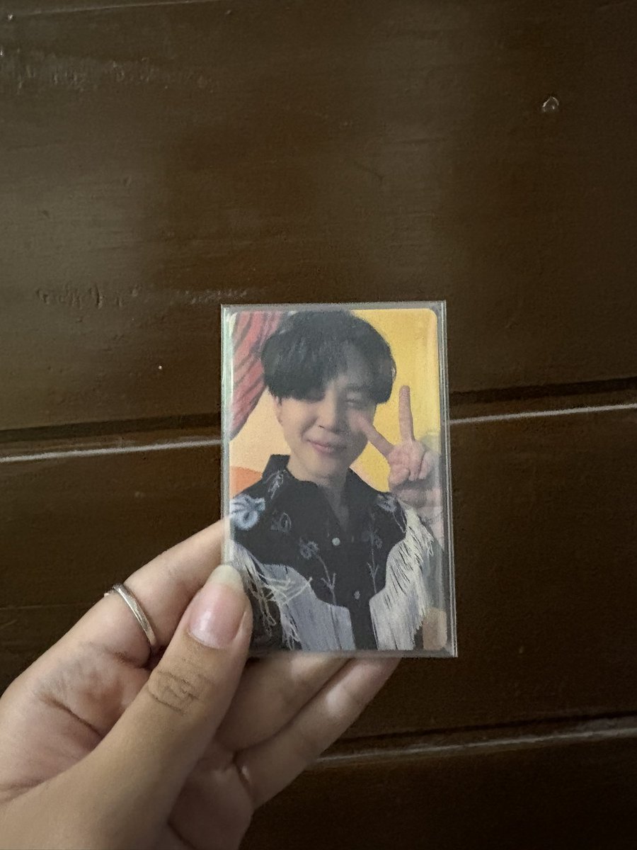 _ichlvi's tweet photo. 📌 Jimin Butter POB PC
🪞 mint condition
💸 ₱300
› butter pc / jimin / pob / bts photocard / jimin photocard / jimin pc https://t.co/vy7OhehcVs