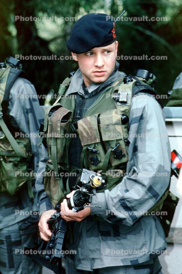 A_Rice_Farmer's tweet image. Was discussing with @75mm_pak40 about Urban Warrior 99.

One of the lesser-discussed aspects of Urban Warrior 99 is the Dutch participation in the exercise.