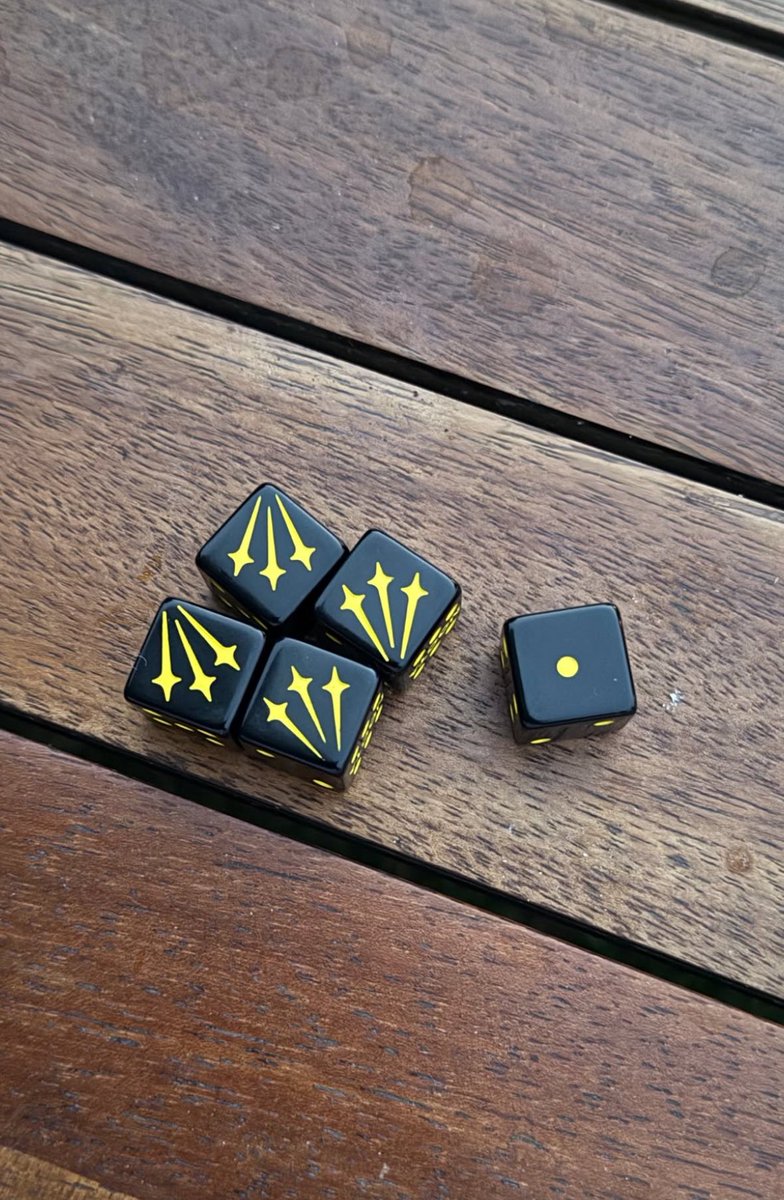 bdrake25's tweet image. Need these @OfficialNocta dice