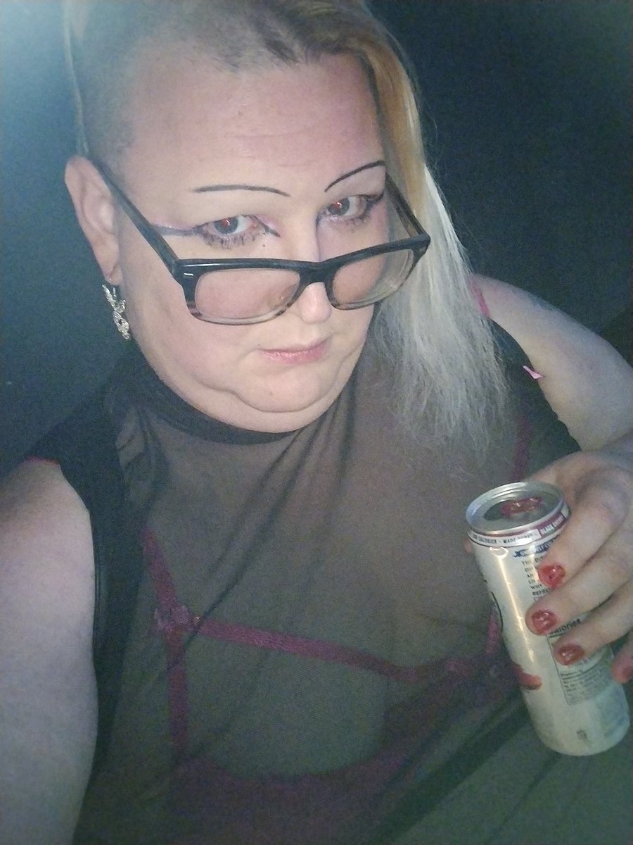 Finally getting around to uploading some pics from the awesome concert on Thursday featuring <a href="/scenequeenrocks/">Scene Queen</a> <a href="/girlimusic/">girli</a> and <a href="/DeadlandsBand/">Deadlands</a> 

I'm biased because Cleveland Rocks, but the vibes were awesome the whole time! If you see one show this year, make it this one.