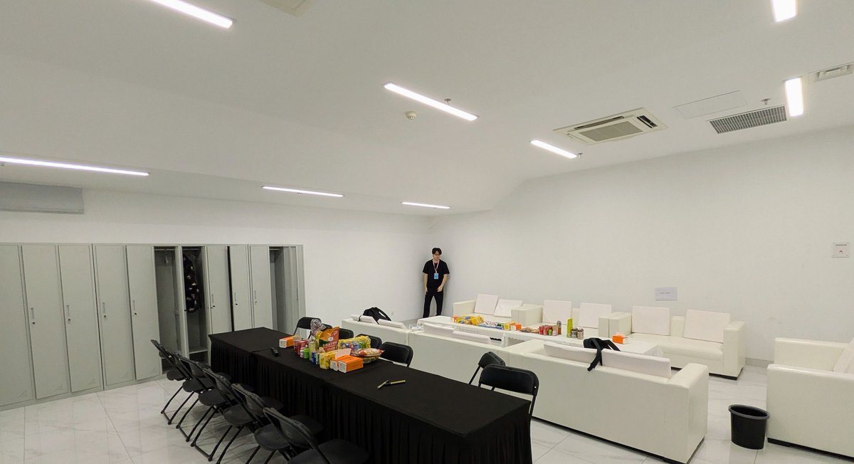 tpazolite's tweet image. 音波狂潮3.0 day2 控室も盛り上がってるぞ！！！