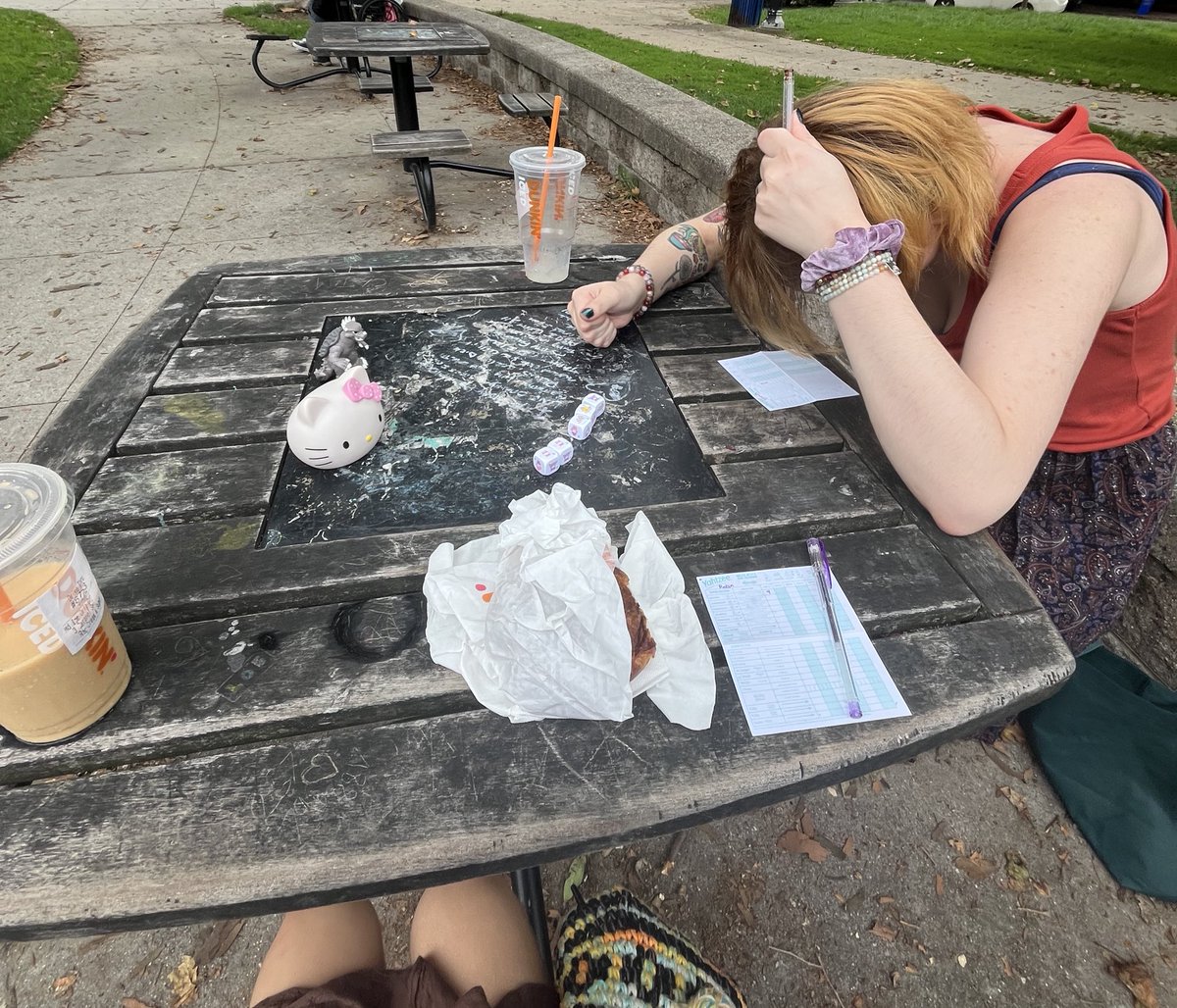 beep beep (@stenchofham) on Twitter photo 