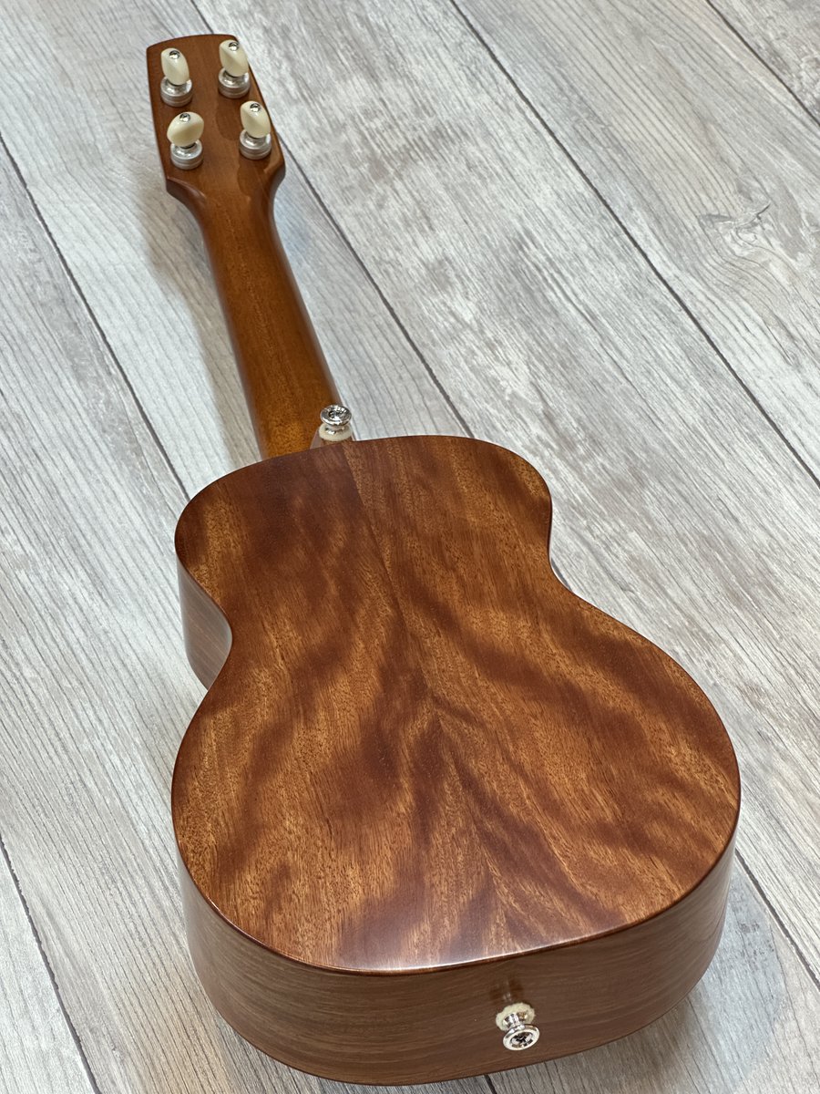 【速報】コンディションの良いセイレン（Seilen）の中古品が入荷しました！コンサートサイズです！お問い合わせ下さい⚡️
#ギタプラ #アコプラ #アコースティックプラネット #ギタープラネット #GuitarPlanet #ウクレレ #Ukulele