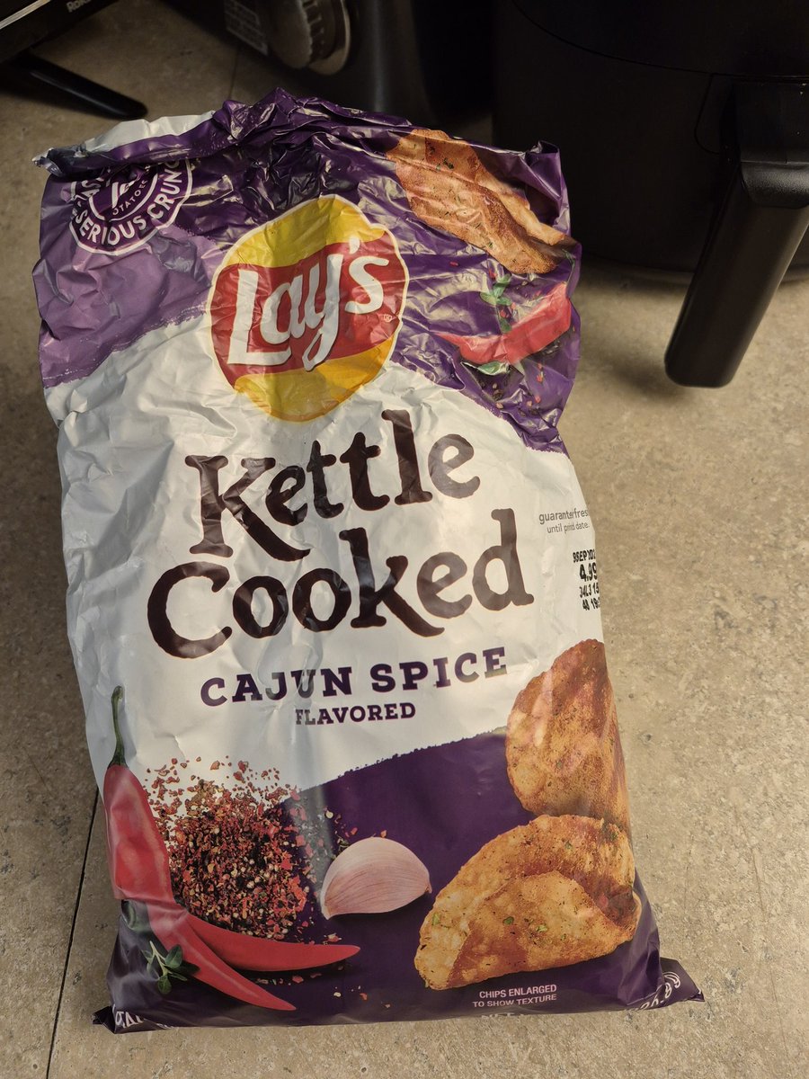 jamesdub7's tweet image. Highly recommend chip first time I've tried these. I've literally never had a bad Kettle cooked chip they're always good