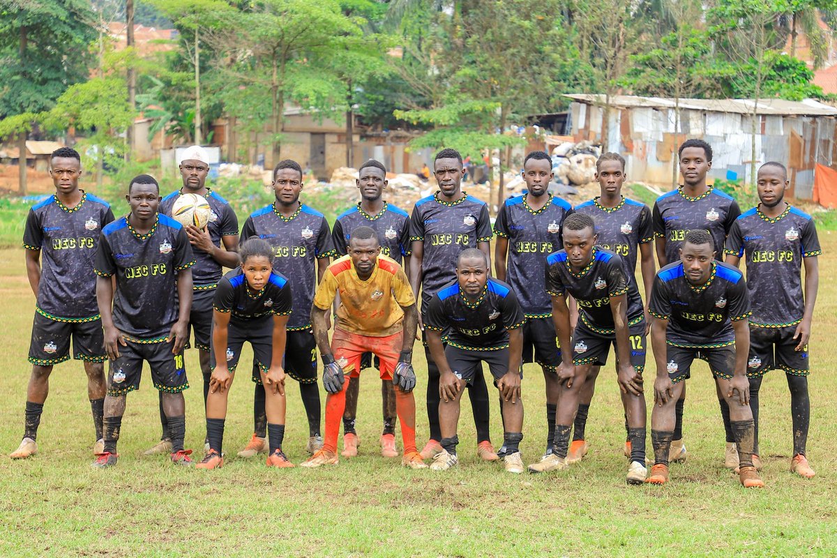 PFFAULTD's tweet image. Semi final 1
Police fans team Vs Nec fans team
9AM 20th/7/2025
Semi final 2
Kitara fans team Vs SC Villa fans team
12:00pm 20th/7/2025
Classification match
Loser semi 1 vs Loser semi 2 2pm
Final 4pm
Kampala Quality Stadium.
#DifferentClubsOneDestiny
#SUPLFansCupEditionOne
