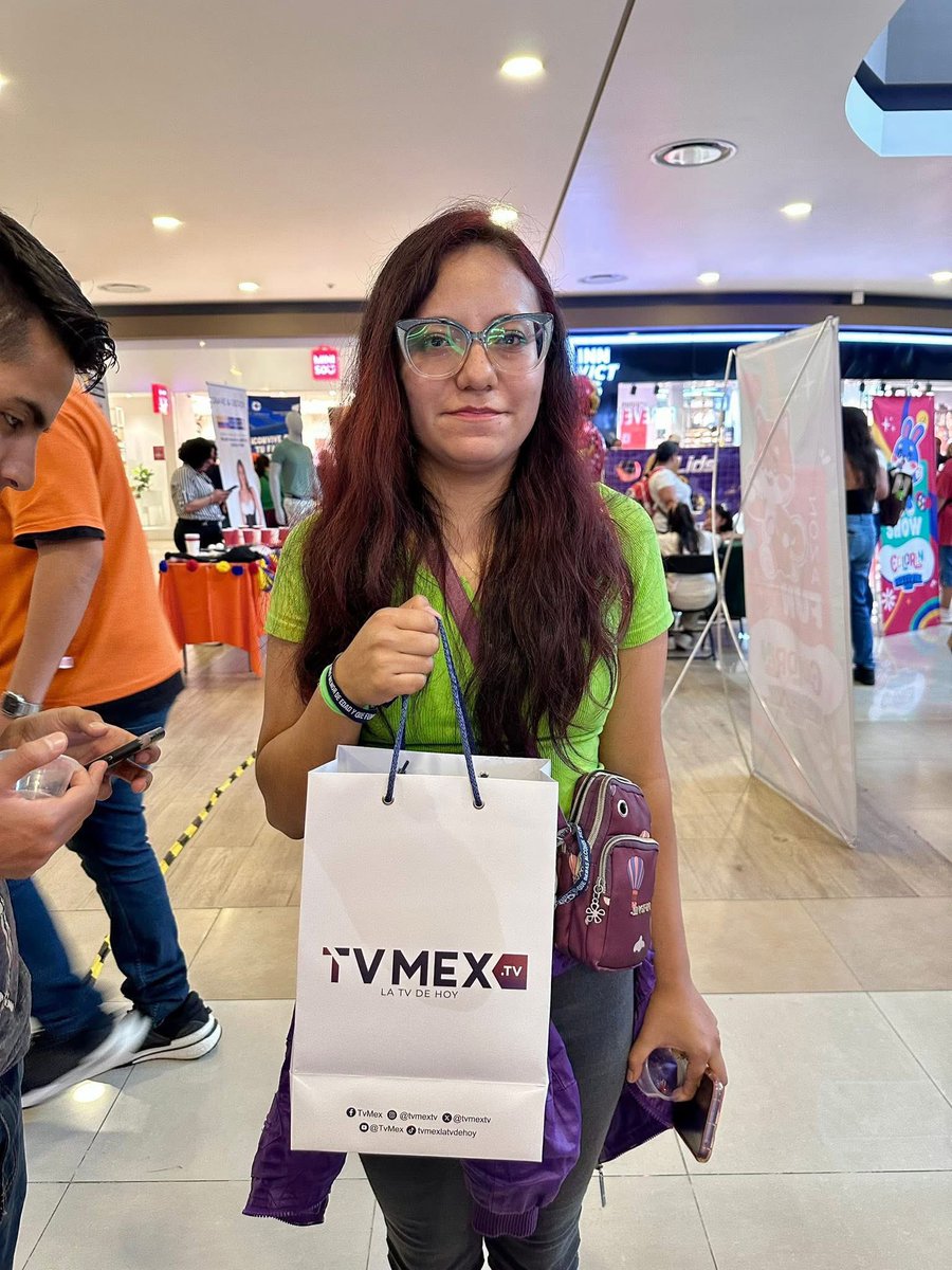 tvmextv's tweet photo. Felicidades a nuestr@s ganadores de los Kits #Radiomex #TvMex hoy en el Colorín Fest “Festival 2025" #ForumBuenavista
¡Gracias por su preferencia!
#LaRadioDeHoy #LaTvDeHoy https://t.co/HObVk95ZHa