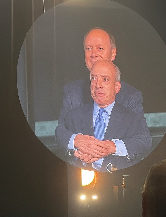 fakeshares505's tweet image. 💡Lights on.
@giftsonglass
x.com/giftsonglass/s…

@realDonaldTrump @SECPaulSAtkins
Gensler says the SEC isn’t involved in a U3 halt… what?

#MMTLP #RegulatoryCapture #SEC #FINRA #U3Halt