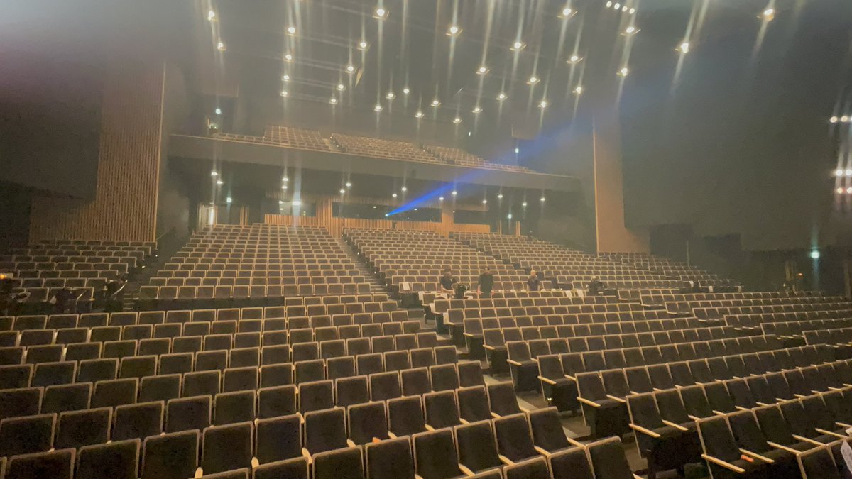 yatabeyshmto's tweet image. 【今週ライブ/OA】

⭐︎(日)本日‼︎
超豪華特大イベント #ジンギス談寄席 
カナモトホールにて開催‼︎
ゲスト:サンドウィッチマンさん、ヤーレンズさん、バッテリィズ
配信あり〼

※STV #オズブラウン は
選挙特番のため放送休止です

☆(火)深夜1:35-MX #キャベリバ内閣
#9 ゲスト:三四郎小宮さん