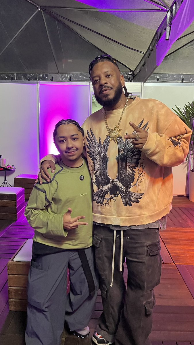 noooobzim's tweet image. continuação de um sonho