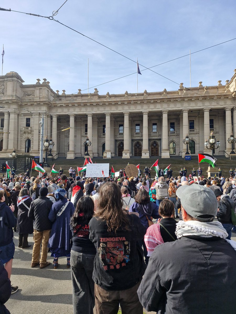 Australian governments are still arming, funding, and – by refusing sanctions for almost 2 years now – politically condoning Israel's genocide and mass starvation in Gaza. 

We need to step up for Palestine 🇵🇸