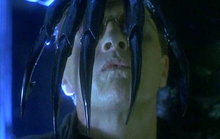 #SciFiSaturday - SPLIT SECOND (1992) - Badass cop #RutgerHauer must scour futuristic, underwater London to eliminate a ghastly, smiling gigantic ghoul who feasts on innocent people! youtube.com/watch?v=A-M8Pb…