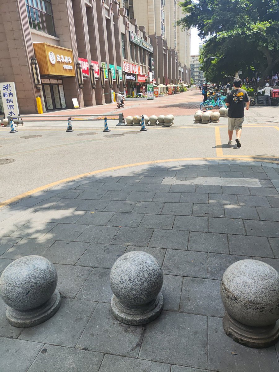 去成都玩两天咯🥰