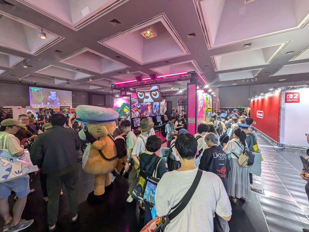 denkiworks's tweet image. The final @BitSummit day is here! Come say hello to Pon and get yourself a Post Officer hat! 😊 TANUKI: Pon's Summer on 3F!