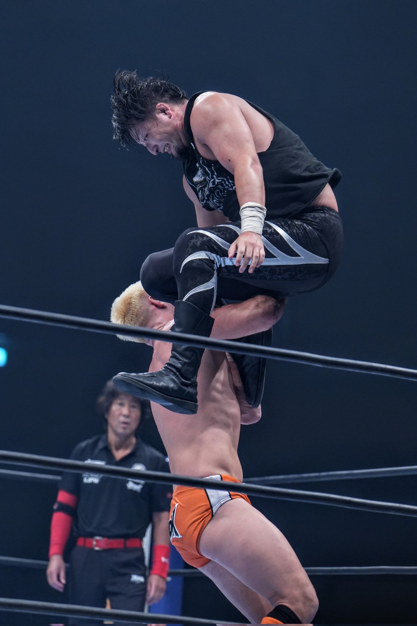 新日本プロレス - Search / X