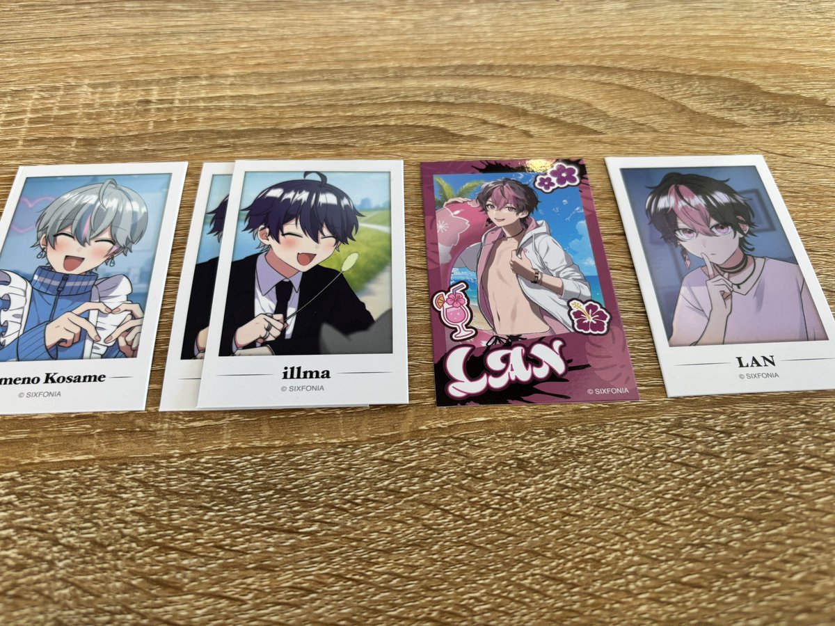 【第2弾チェキ風カード】友人代行

譲:画像のもの

求:🍍♥️様 書き下ろし(日常)&gt;&gt;&gt;&gt;&gt;&gt;&gt;夏　　　   ビジュ

本日16:30までアニメイト梅田にて手渡し可能
郵送交換可能

#シクフォニグッズ交換