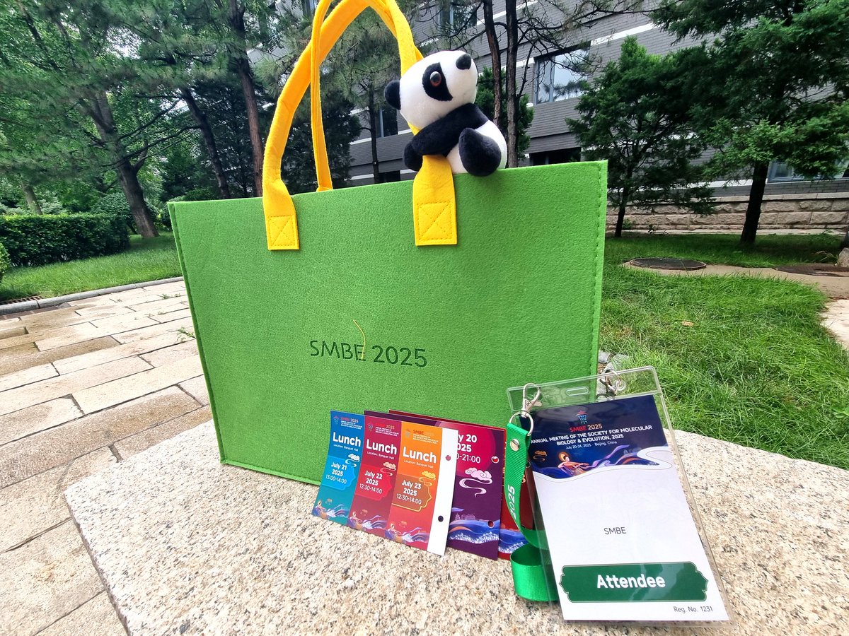 OfficialSMBE's tweet image. 📅 The day is today!
#SMBE2025 in Beijing starts now, as the registration desk opens to all participants
Join us for five days full of the latest discoveries in molecular biology and evolution 🧬 We hope all attendees enjoy the many opportunities for discussion and networking