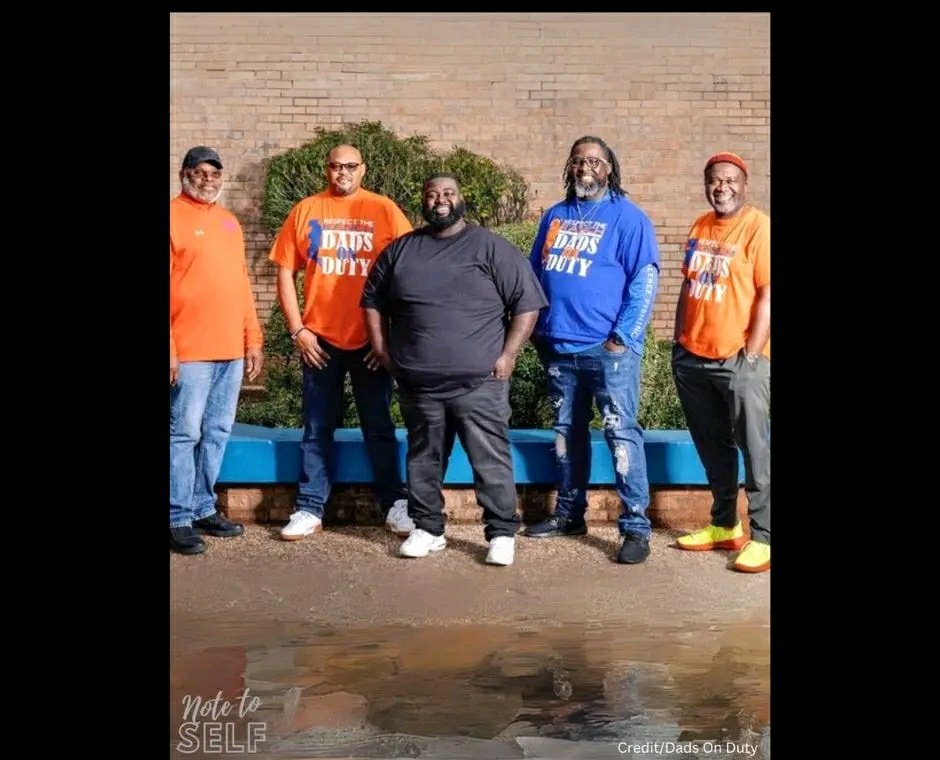 fopminui's tweet image. At Southwood High School in Shreveport, Louisiana, students were scared because of big fights breaking out. In just three days, 23 students were arrested, and parents were really worried about their safety. Then, a dad named Michael La'Fitte came up with a great idea: what if…