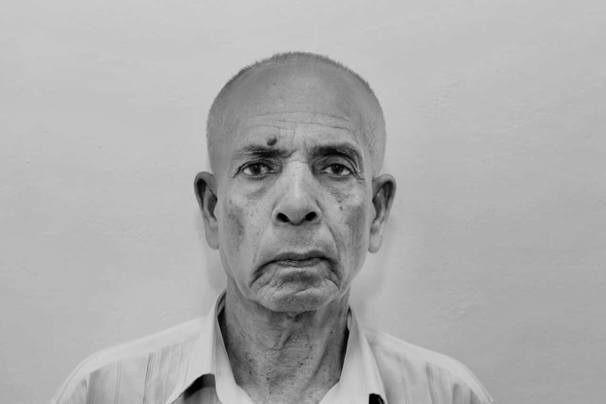 إِنَّا لِلَّٰهِ وَإِنَّا إِلَيْهِ رَاجِعُونَ
ހއ. ތުރާކުނު ކަތީބެއްގެ ގޮތުގައި ދަޢުލަތަށް 20 އަހަރަށް ވުރެ ގިނަ ދުވަހު ޚިދުމަތްކޮށްދެއްވާފައިވާ ހއ. ތުރާކުނު ވިނަރެސް، ސަޢީދު ޢަބްދު ﷲ، ރޭގެ ވަގުތެއްގައި ވަނީ އަވަހާރަވެފައެވެ. 

މާތް ﷲ މައްޔިތާގެ ފާފަ ފުއްސަވައި، މަތިވެރިވެގެންވާ