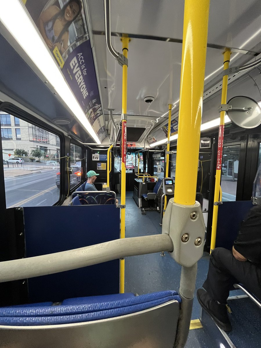arkviation's tweet photo. austin metro lowkey impressive https://t.co/3UBBx7L9Mu