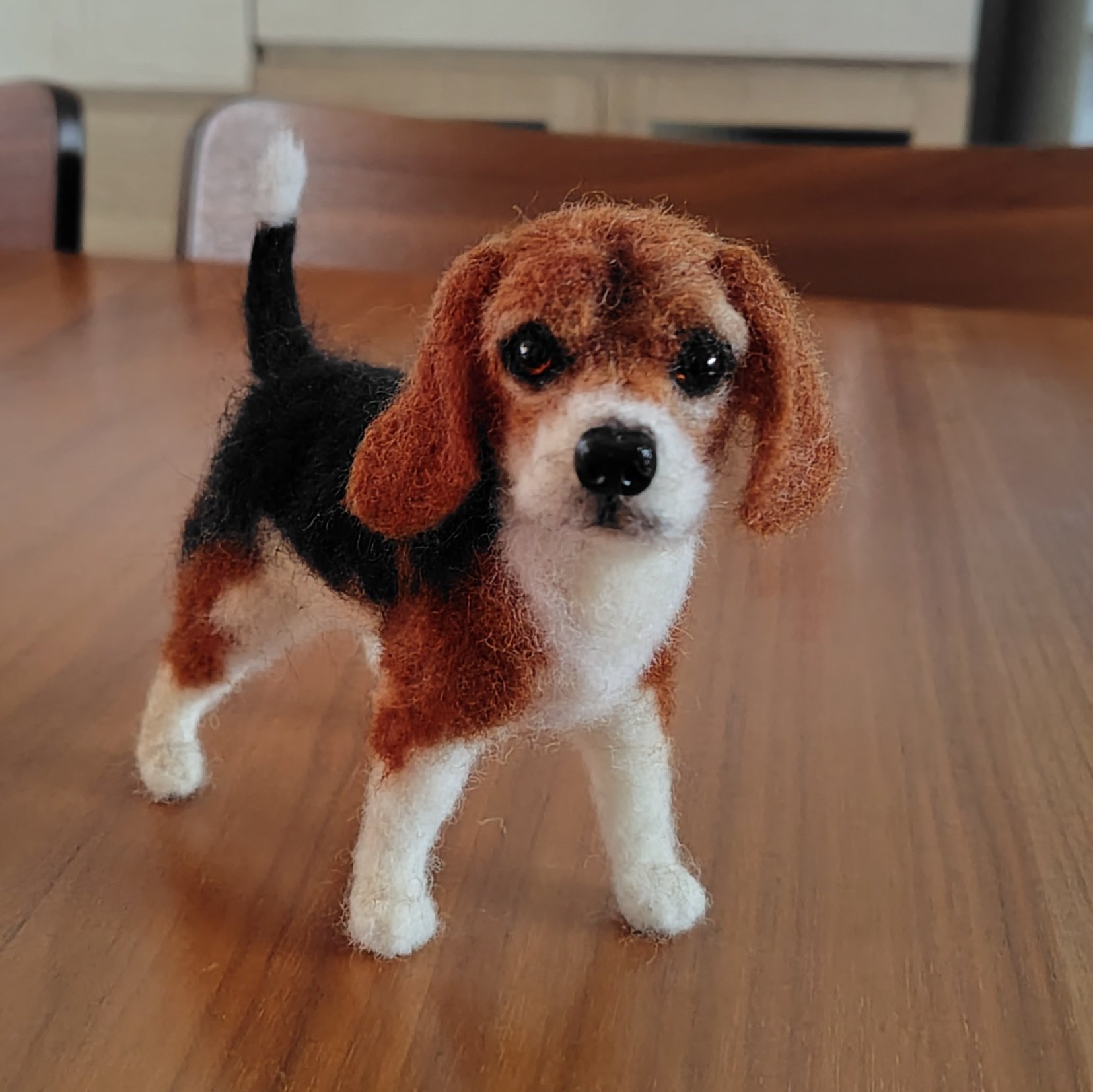 羊毛フェルト　ハンドメイド　ビーグル ビーグル犬b＊羊毛フェルト＊ | iichi 日々の暮らしを心地よく