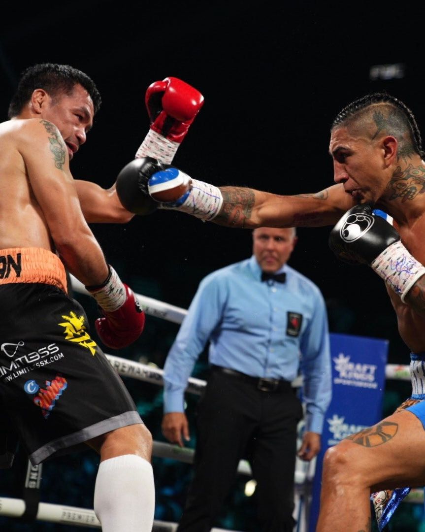 BoxingNewsED's tweet image. ๐ก๐ผ๐๐ต๐ถ๐ป๐ด ๐๐ผ ๐๐ฒ๐ฝ๐ฒ๐ฟ๐ฎ๐๐ฒ ๐ฃ๐ฎ๐ฐ๐พ๐๐ถ๐ฎ๐ผ ๐ฎ๐ป๐ฑ ๐๐ฎ๐ฟ๐ฟ๐ถ๐ผ๐.
Mario Barrios keeps hold of his WBC world welterweight title after his fight with Manny Pacquaio is adjudged a majority draw.
Scores 115-113 Barrios, 114-114 x2.
#PacquiaoBarrios