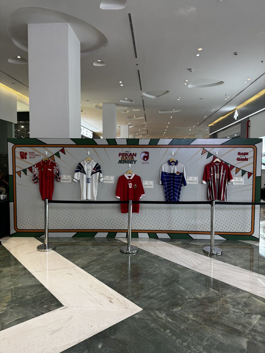 V24FS's tweet image. Pekan Raya Jersey Part 3, Senayan park, yang mau mampir, booth kita tetanggaan banget sama @Officialkjti