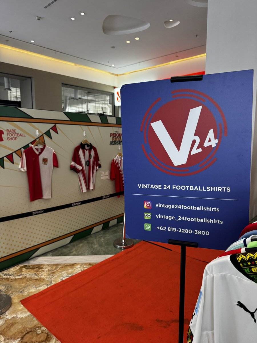 V24FS's tweet image. Pekan Raya Jersey Part 3, Senayan park, yang mau mampir, booth kita tetanggaan banget sama @Officialkjti