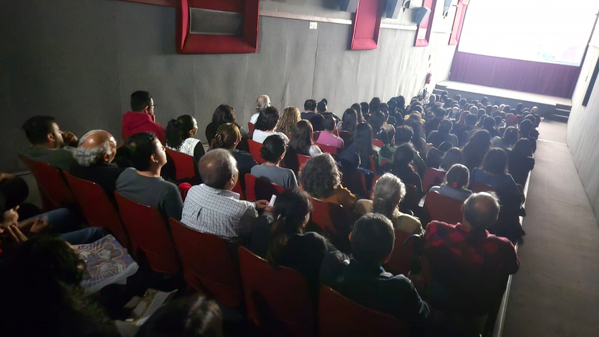 DocsMX's tweet image. Así vivimos el segundo día de #DocsPuebla2025. 🤩
Y todavía queda mucho por ver.