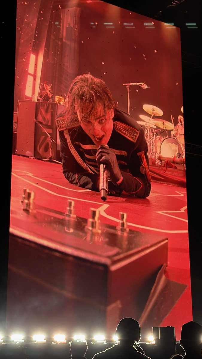 The_MCR_Archive's tweet image. #MCRSF via @ElisaT