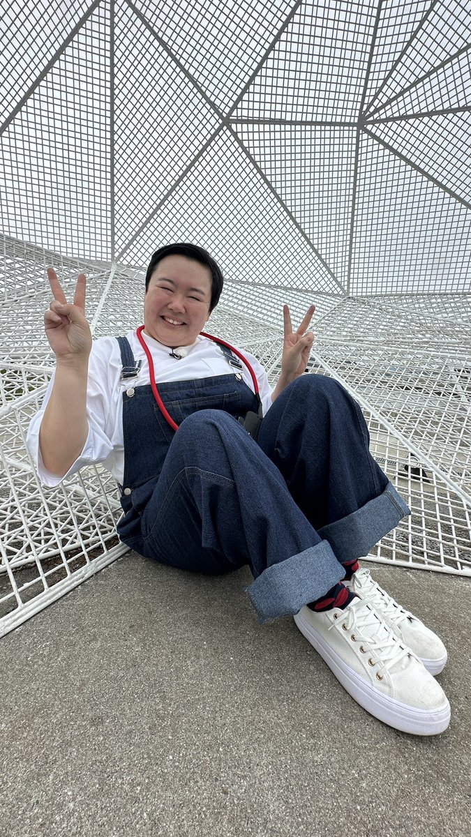 rcc_uminohi's tweet photo. #アンガールズの絶景アイランド
7月27日14:00〜
中四国6局ネット

いよいよ放送まであと1週間です😊

#RSK をご覧の皆さん☀️
#やす子 さんが近くの #直島 へ
遊びに行ったのでぜひ🛳️

#KUTV をご覧の皆さん🍊
#嶋﨑斗亜 さんが
高知県の西にある楽園
#柏島 へ行きました🐬 https://t.co/wi2W3ZYqlF