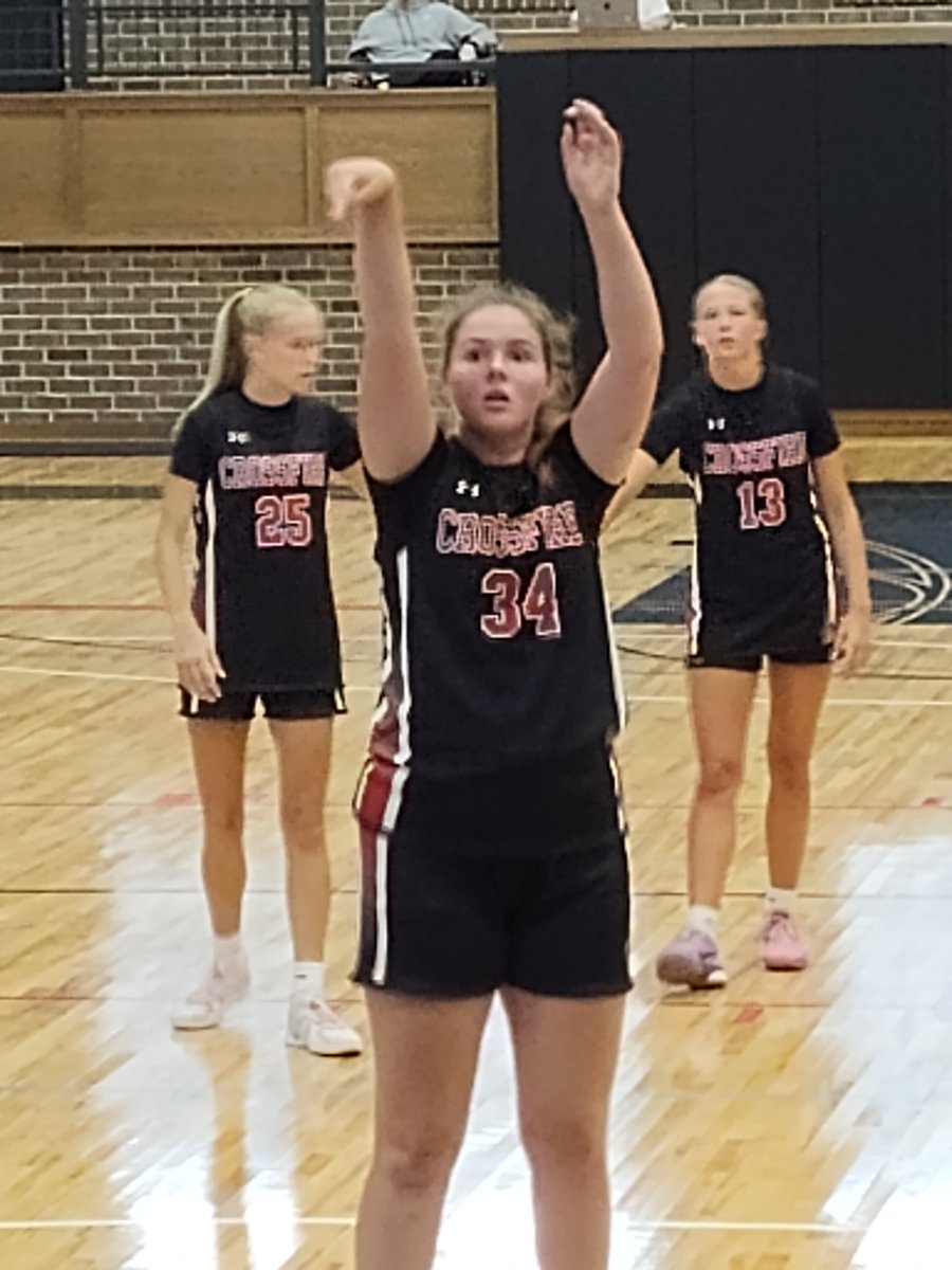 TheMRR7's tweet image. 7 Shouts 4 Standing Out (7S4SO) &amp;amp; Necomers to Note (N2N):

Saturday from the @AllIowaAttack Summer Finale in Waukee, IA:

7S4SO--Saturday morning:
@Myla_Evers (6&apos;1&quot; C/F, &apos;26) of MN Crossfire
     (pictured, #34)

@MakenzieStites (5&apos;4&quot; PG, &apos;26) of NWA Bruins

@landrigates (5&apos;7&quot;…