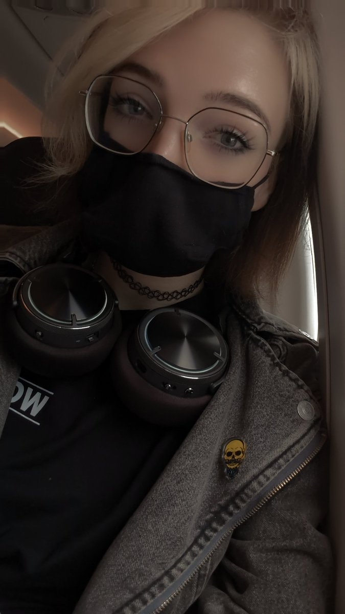 Last flight, almost home.

🎧: <a href="/CORSAIR/">CORSAIR</a> Virtuoso Max