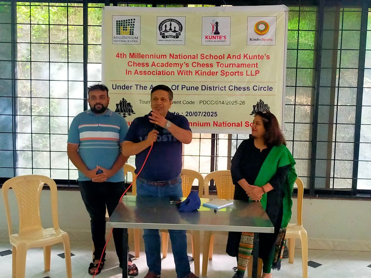 chessgmkunte's tweet image. Celebrated #InternationalChessDay in Pune with 200+ young minds at the U16 tournament by Kunte’s Chess Academy! 🏆♟
Incredible energy, talent &amp;amp; love for the game on display.
Here’s to the future of Indian chess! 🇮🇳
#ChessDay #PuneChess #FutureGrandmasters