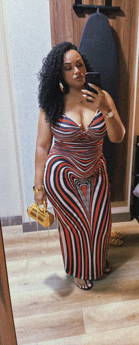 blacknostalgia_'s tweet image. It’s my birthday 🥳 🎂
#chapter41