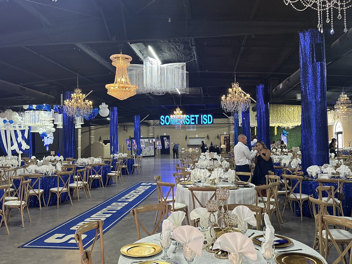 Thank you <a href="/coachstrunk30/">Strunky</a> for inviting <a href="/CoachJ_Thompson/">Jason Thompson</a> and I to this wonderful event! We enjoyed getting to experience your vision for the Somerset Hall Of Honor!