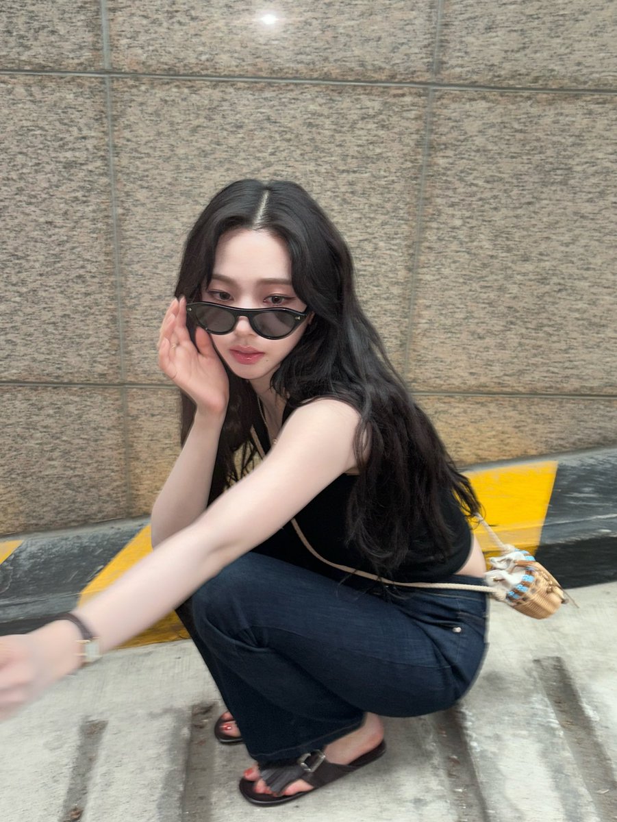 evibluu 🍋 tweet media