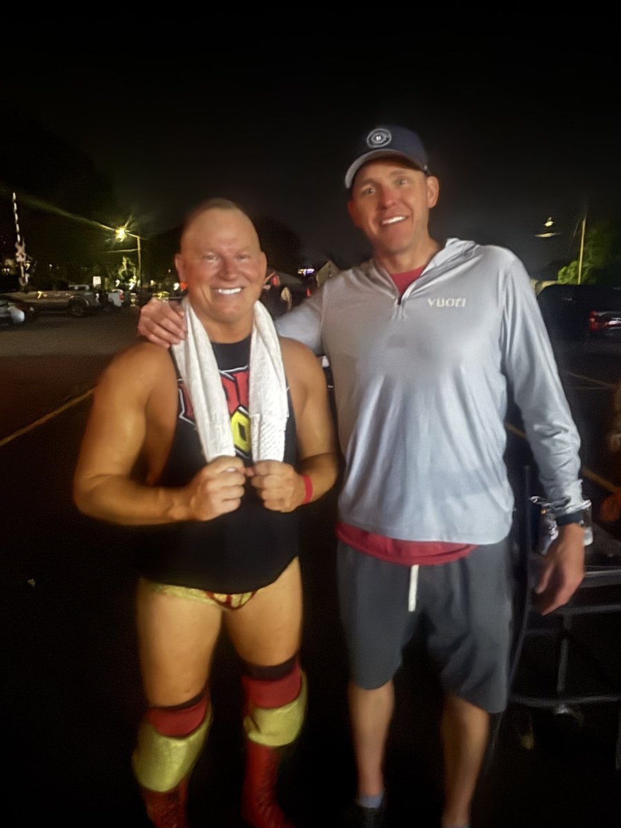roryfox_'s tweet image. Great to be back home in Cedar Rapids!!

@IMF_Wrestling