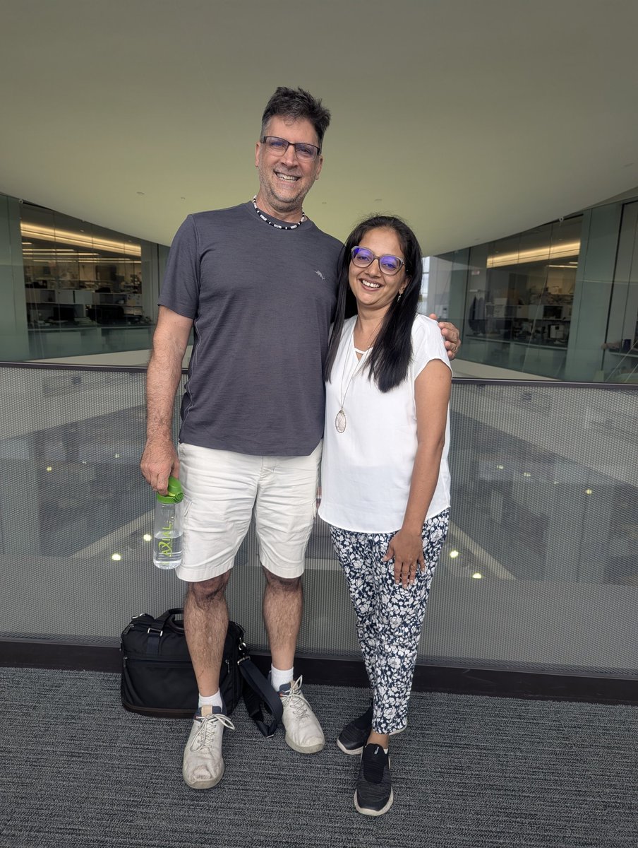 Jain_Lab's tweet image. Happiness is when a conference not only allows you 2 learn but also gives an opportunity to make new friends & meet wonderful scientists who happen to be mentors!Thanx to FASEB Protein Aggregation meeting. Lovely to meet @MargaretSunde @mattchapman22 @HultgrenLab