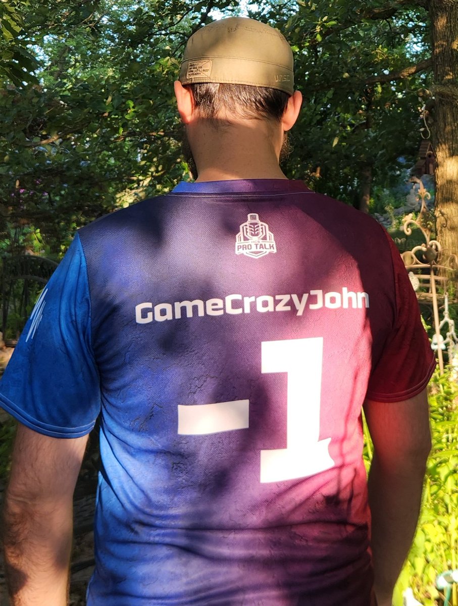 GameCrazyJohn's tweet photo. Got my @HCSProTalk jersey in today!  Designed by @JorelBlu.  The colors go crazy in sunlight!  If you get the # reference. . . "Tucker did it!"
Can't wait to see so many people in SLC in less than 2 weeks! #hcs #halo #hcsprotalk https://t.co/sfGKFvsnWm