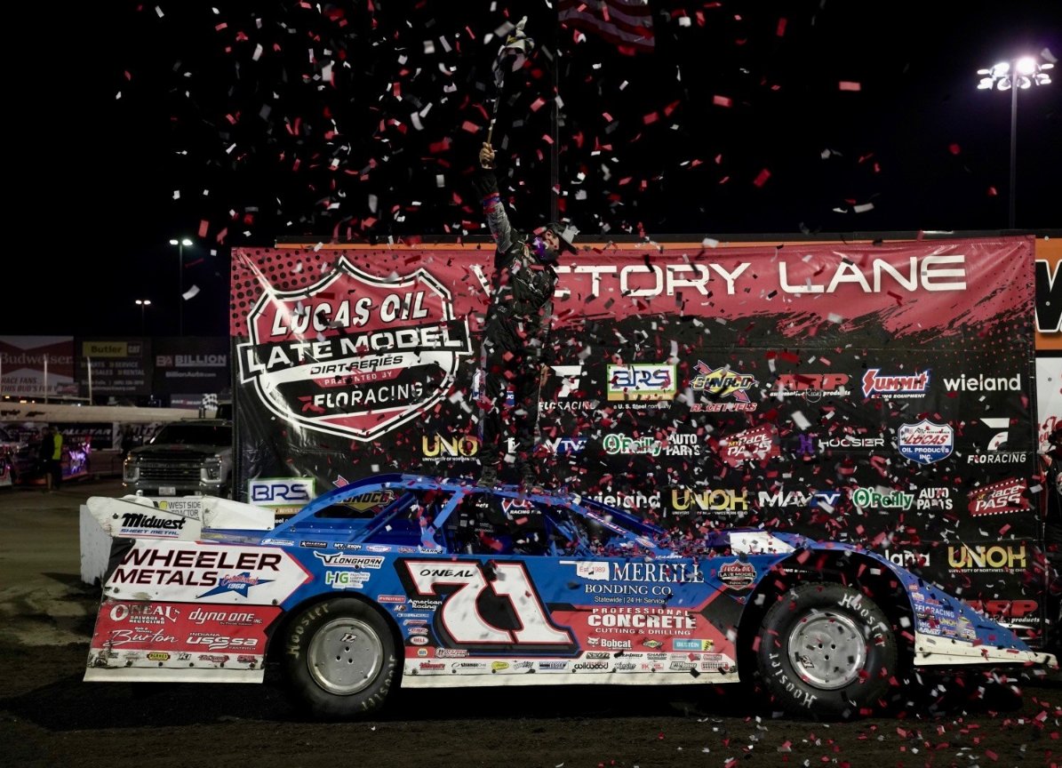 HusetsSpeedway's tweet image. RECAP: O’Neal and Olivier Triumphant at Huset’s Speedway During @KwikStar Night of Silver Dollar Nationals Presented by @MyRacePass!
Read more at husetsspeedway.com/press/article/…