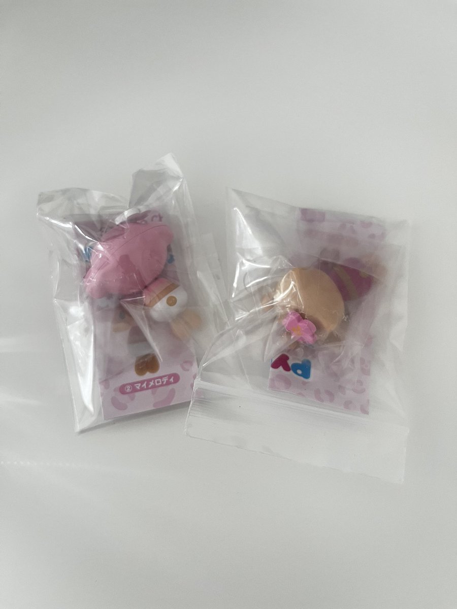 ตอนแรกร้านส่งมาผิดเลยแจ้งร้านไปร้านเลยรีบส่งอีกตัวมาด้วยเราจะส่งกลับร้านบอกว่าไม่เป็นไรเป็นค่าเสียเวลา ถ้ามีโอกาสจะมาอุดหนุนอีกนะคะร้านบริการดีมากๆ ♡ ♡ #deknhomtuaycd