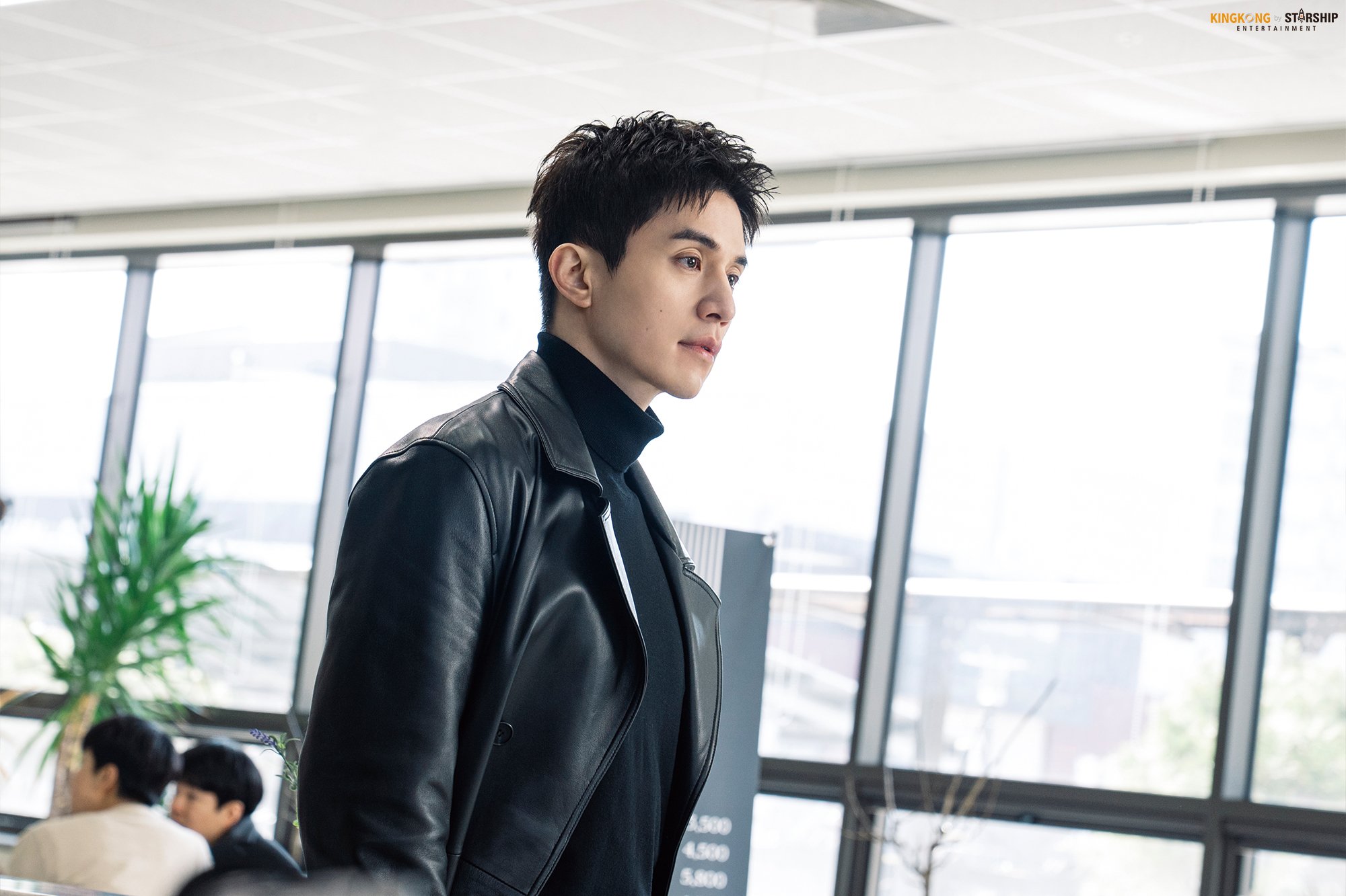 写真　イ・ドンウク Photo】イ・ドンウク、オールブラック姿もスウィート - 韓国