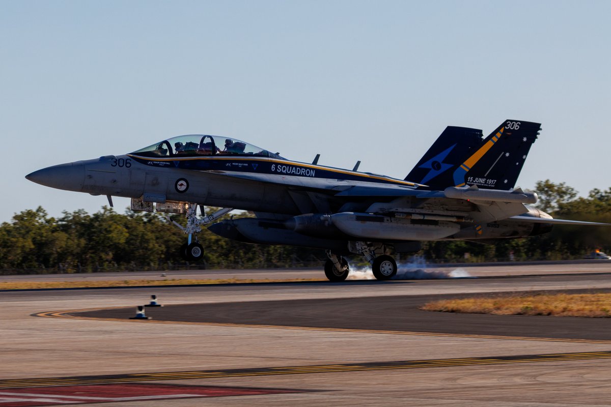 TalismanSabre's tweet image. Blink and you’ll miss them! ✈️💨
Fast Jets have been dominating the skies as part of Exercise Talisman Sabre 25.
📷 LAC Ryan Howell
#TS25 #TalismanSabre25 #YourADF #StrongerTogether #OurPeople