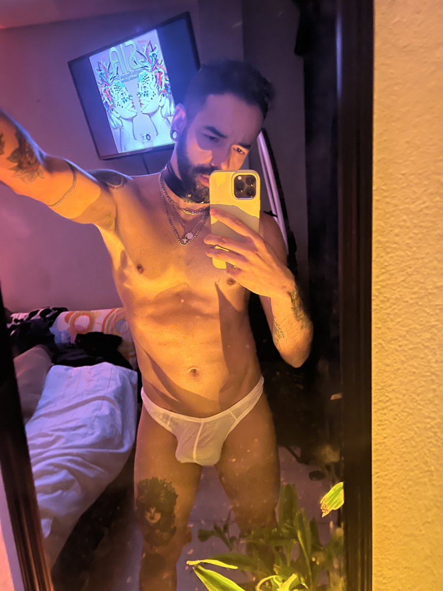 Que ganas de un trío 🥵