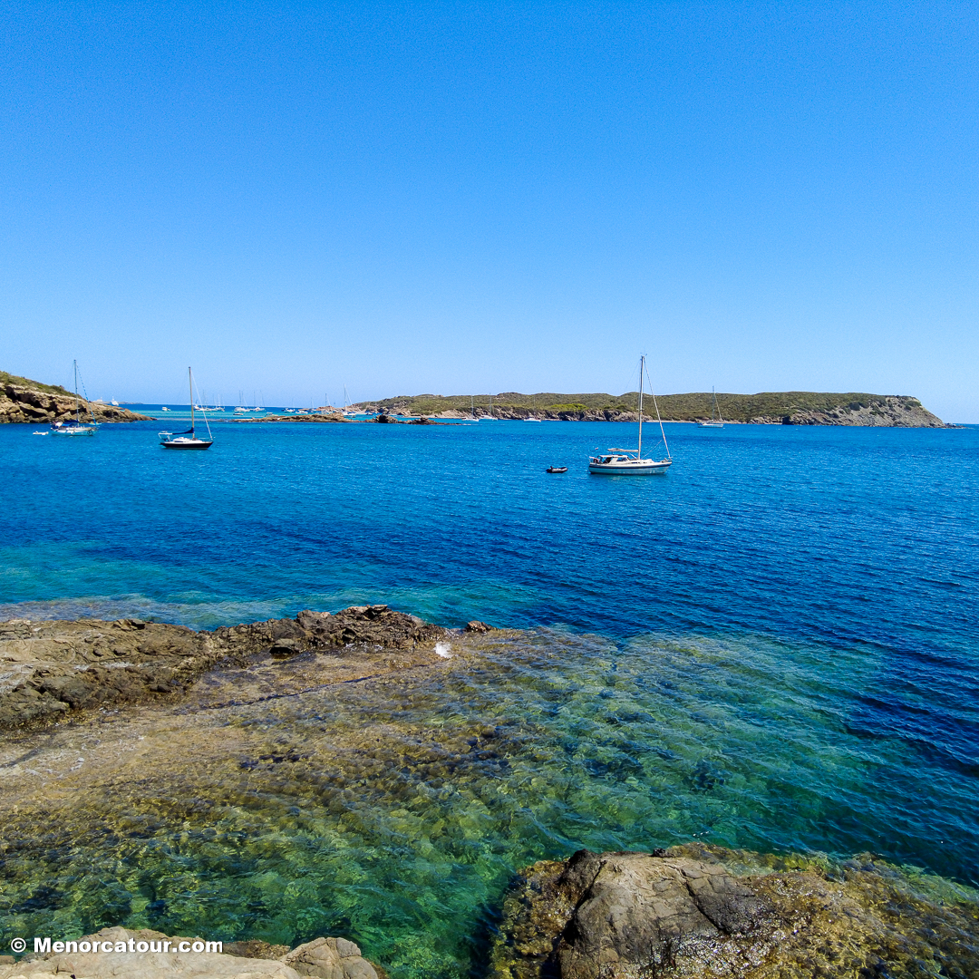 Es Grau 🤩🏖️🌞🏊🤩 <a href="/MENORCATOUR/">Menorcatour</a>

Síguenos en instagram.com/menorcatour

Más info: menorcatour.com/menorca/playas…

#menorca #menorcaparadise #menorca_eyes #menorcalove #menorca_nature #menorcaisland #menorcaturismo #menorcaexisteix #menorcatour #playasmenorca #esgrau #menorcatour