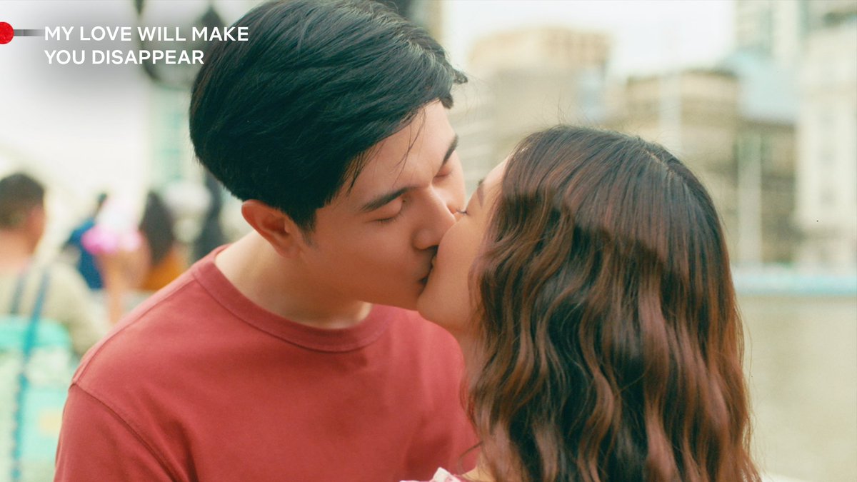 Netflix_PH's tweet image. kimpau will always make me swoon i fear
#MyLoveWillMakeYouDisappear #KimChiu #PauloAvelino #KimPau